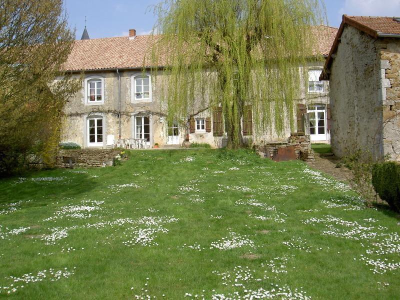 La Maison De Marie-Claire Doncourt-sur-Meuse Eksteriør billede